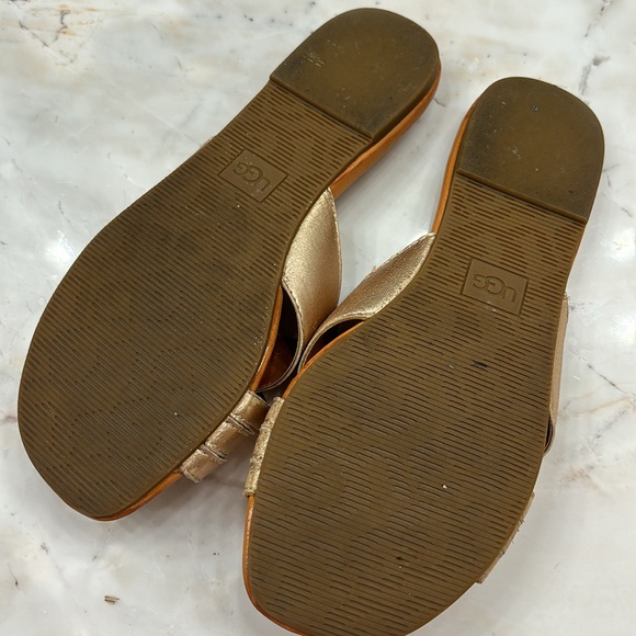 Ugg Kenleigh Gold Sandals Size 7 - Picture 3 of 5
